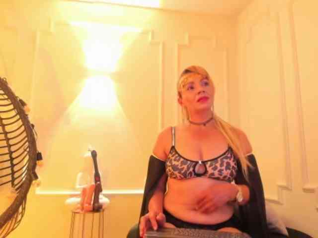 taylor-anastasia webcam