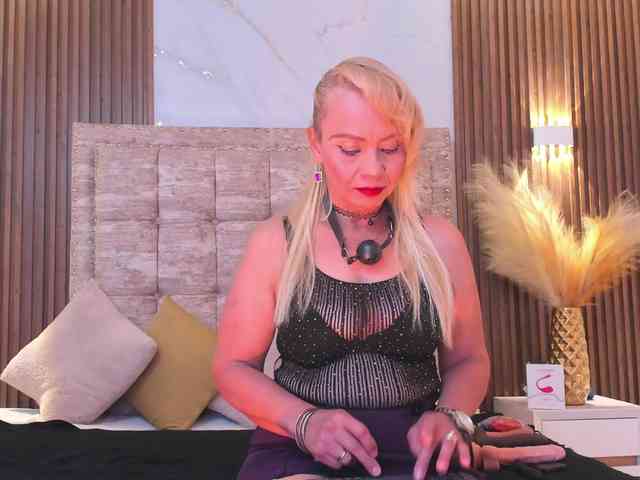 taylor-anastasia webcam