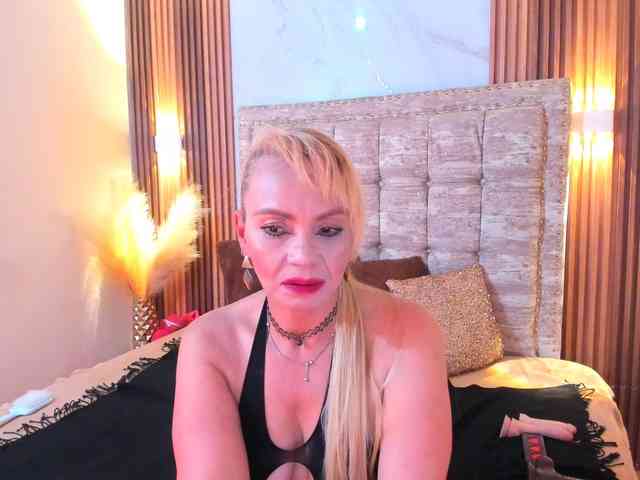 taylor-anastasia webcam