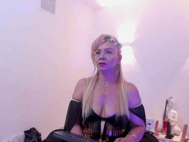 taylor-anastasia webcam