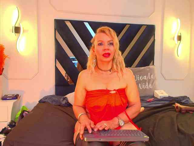 taylor-anastasia webcam