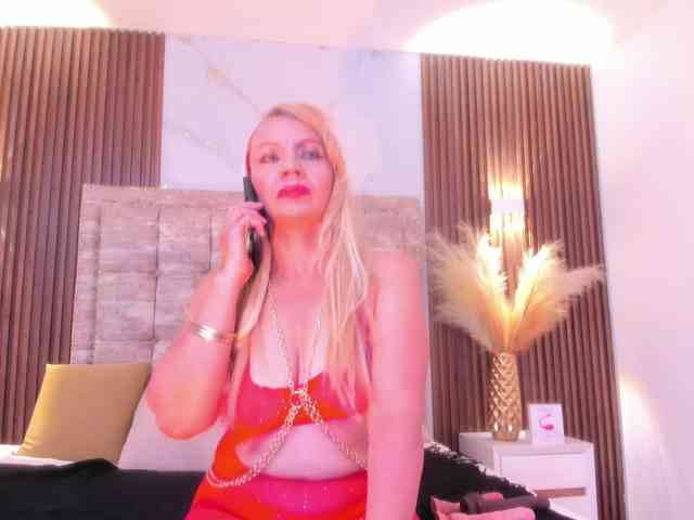 taylor-anastasia webcam