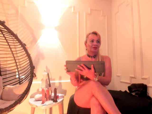 taylor-anastasia webcam