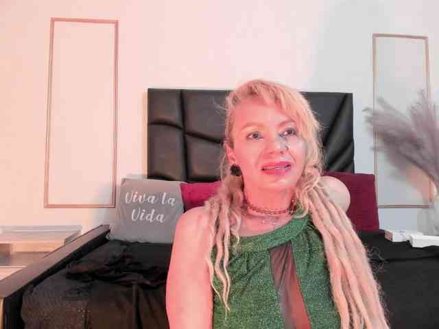 taylor-anastasia webcam