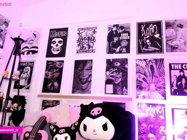 Lexyjoyce's BongaCams show and profile