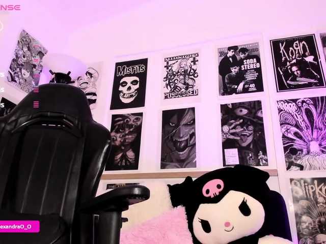 Lexyjoyce's BongaCams show and profile