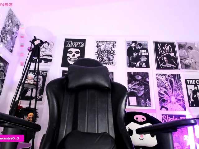 Lexyjoyce's BongaCams show and profile