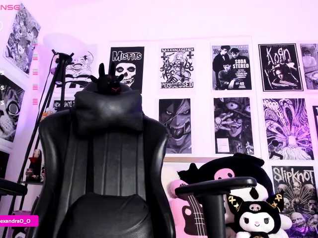 Lexyjoyce's BongaCams show and profile