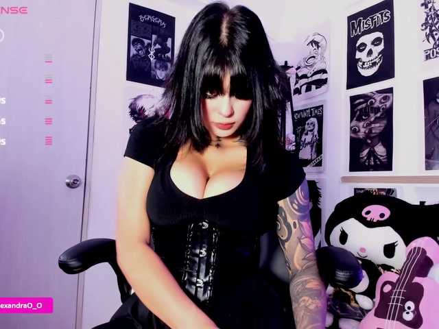 Lexyjoyce's BongaCams show and profile