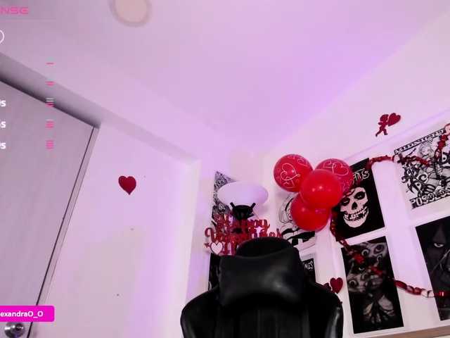 Lexyjoyce's BongaCams show and profile