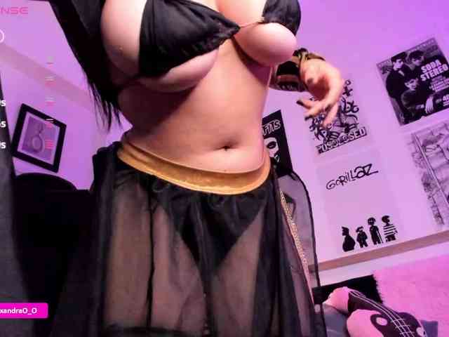 Lexyjoyce webcam
