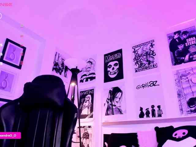 Lexyjoyce webcam