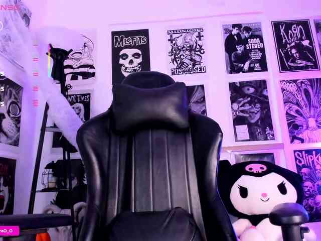 Lexyjoyce webcam
