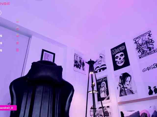 Lexyjoyce webcam