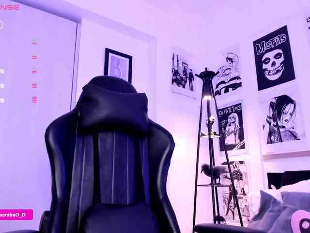 Lexyjoyce webcam