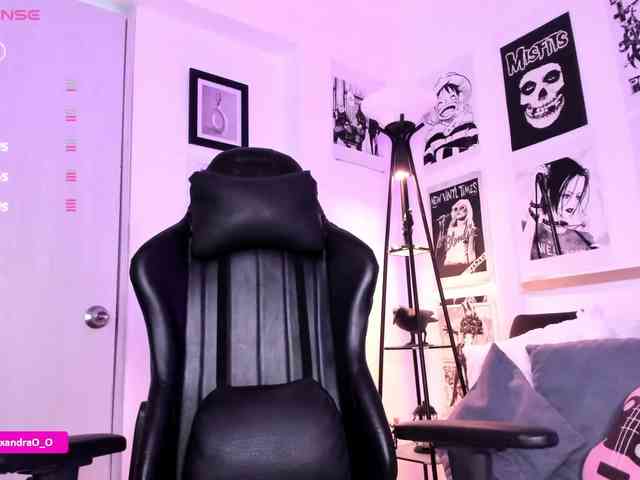 Lexyjoyce webcam
