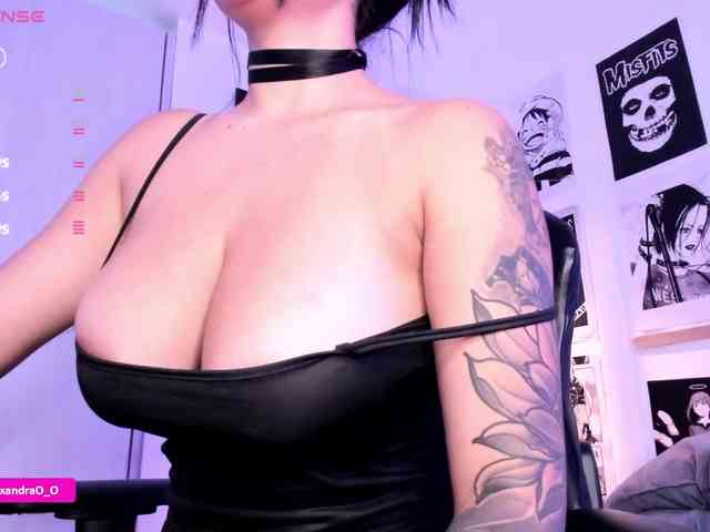 Lexyjoyce webcam