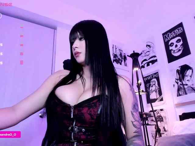 Lexyjoyce webcam