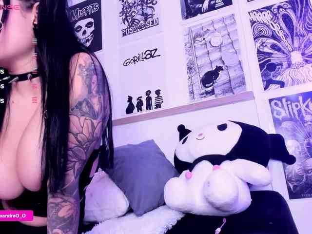 Lexyjoyce webcam