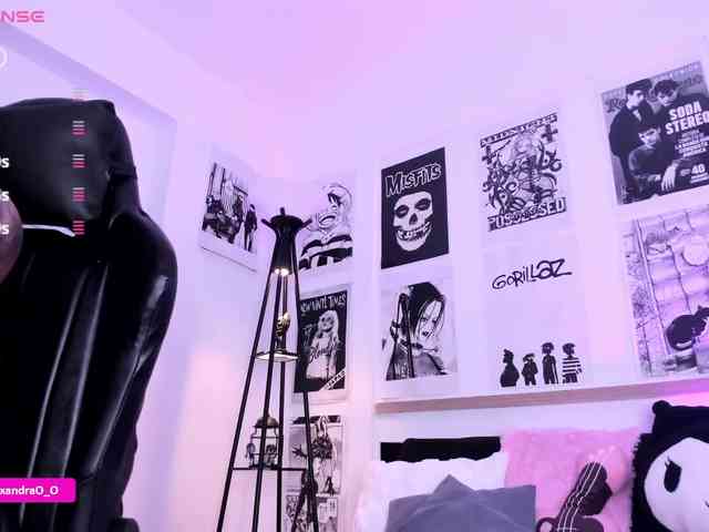 Lexyjoyce webcam