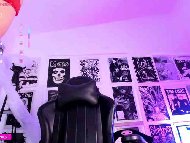Lexyjoyce webcam