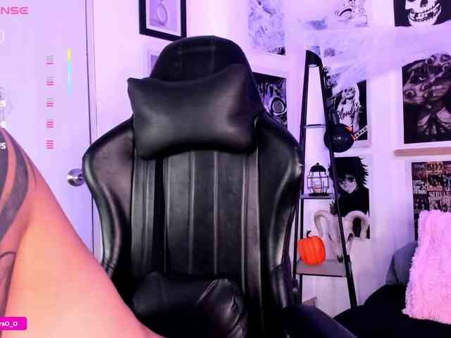 Lexyjoyce webcam