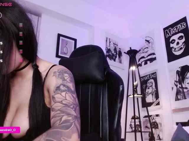 Lexyjoyce webcam