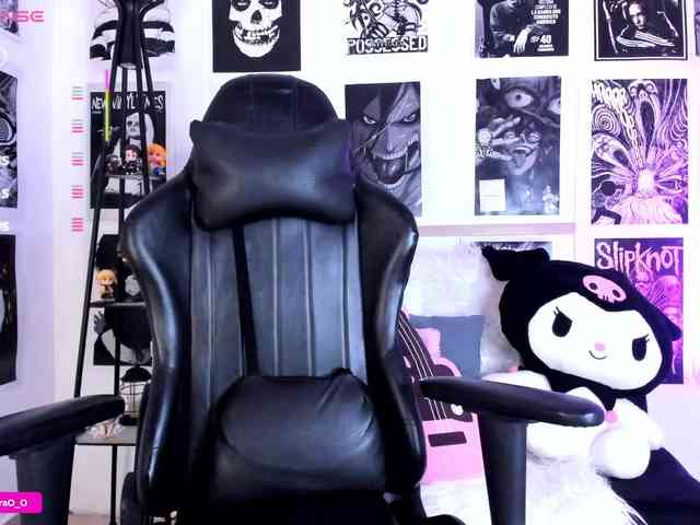 Lexyjoyce webcam