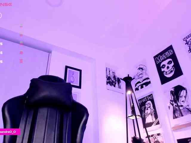 Lexyjoyce webcam