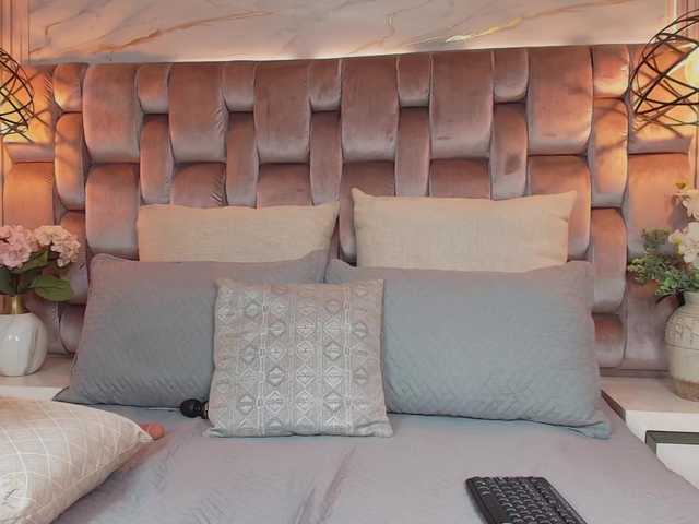 JeenSexy's BongaCams show and profile