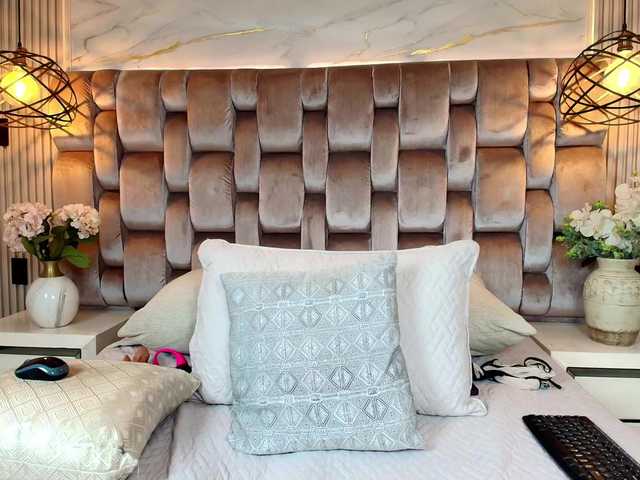 JeenSexy's BongaCams show and profile