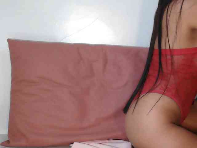 SquirtOMania webcam