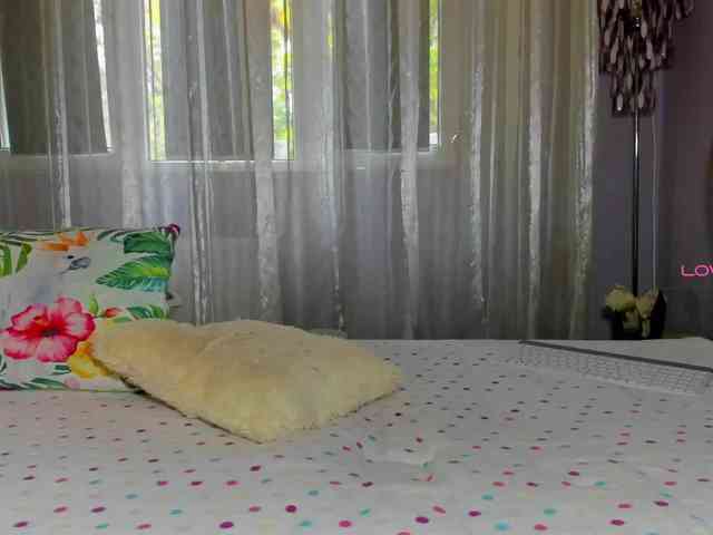 Lady-A webcam