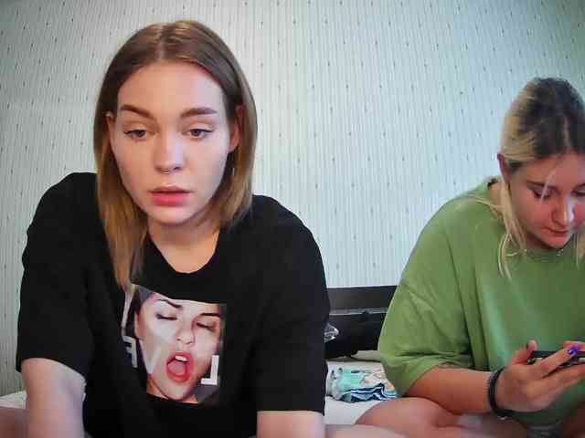DoubleChris webcam