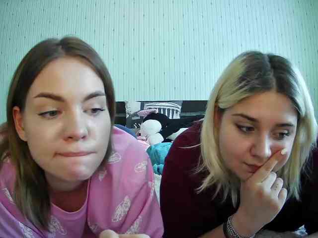 DoubleChris webcam