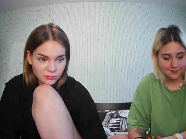 DoubleChris webcam