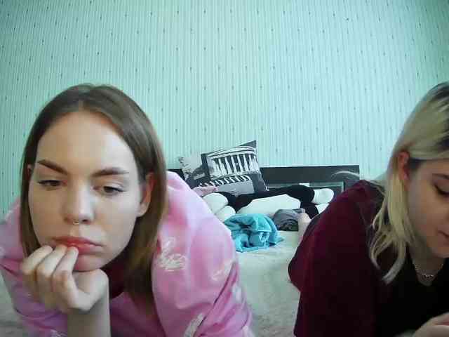 DoubleChris webcam