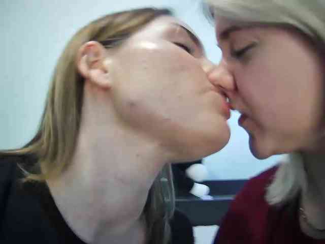 DoubleChris webcam