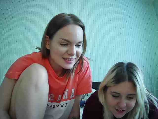 DoubleChris webcam