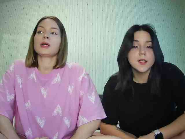 DoubleChris webcam