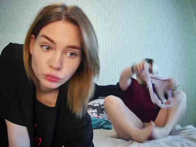 DoubleChris webcam