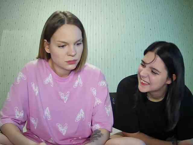 DoubleChris webcam
