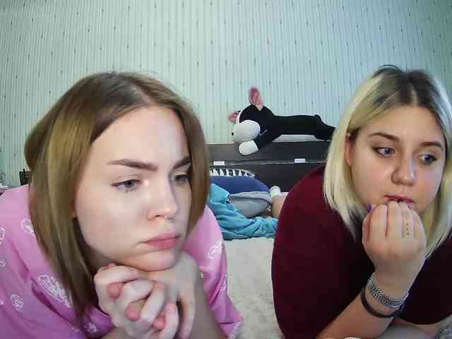 DoubleChris webcam