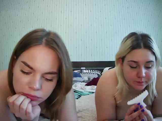 DoubleChris webcam