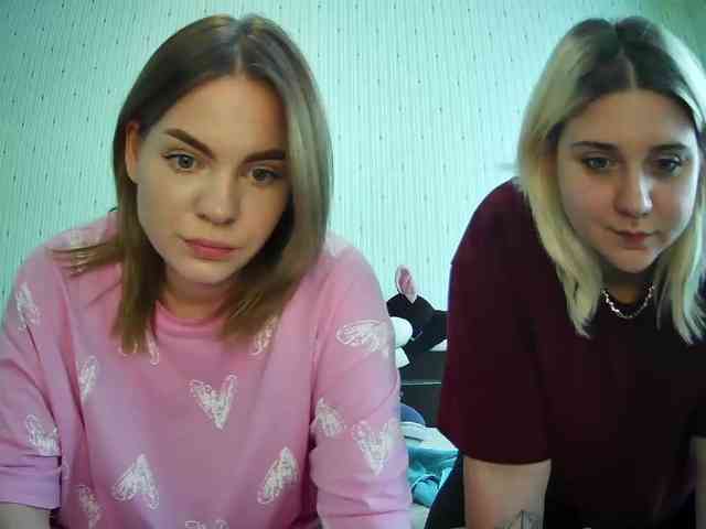 DoubleChris webcam