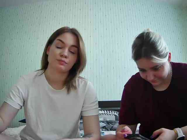 DoubleChris webcam