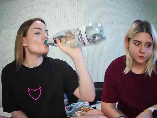 DoubleChris webcam