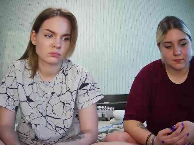 live chatting DoubleChris