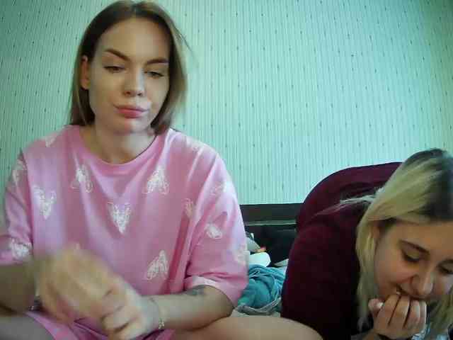 DoubleChris webcam