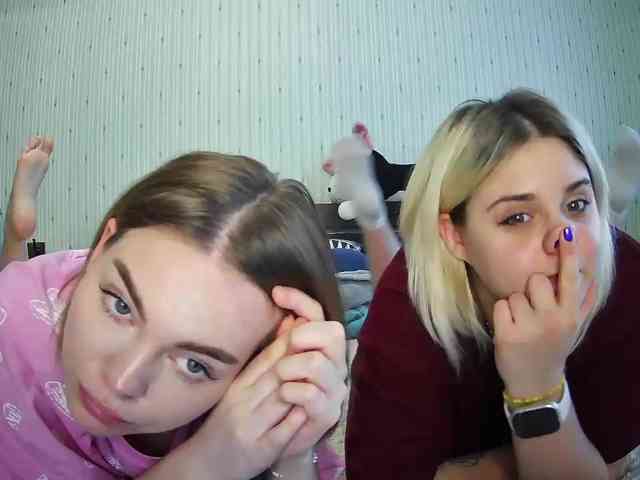 DoubleChris webcam